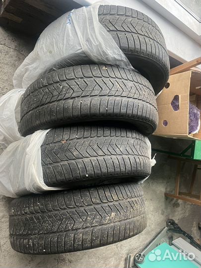 Pirelli Scorpion Winter 235/60 R18 103H