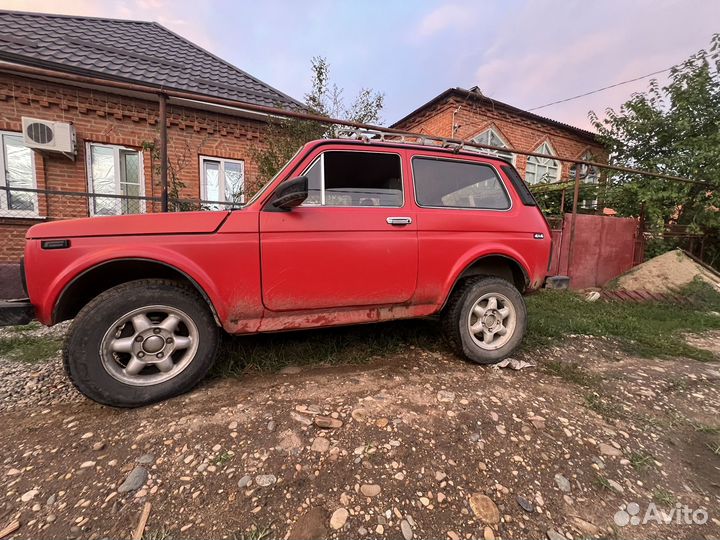 LADA 4x4 (Нива) 1.7 МТ, 1994, 150 000 км