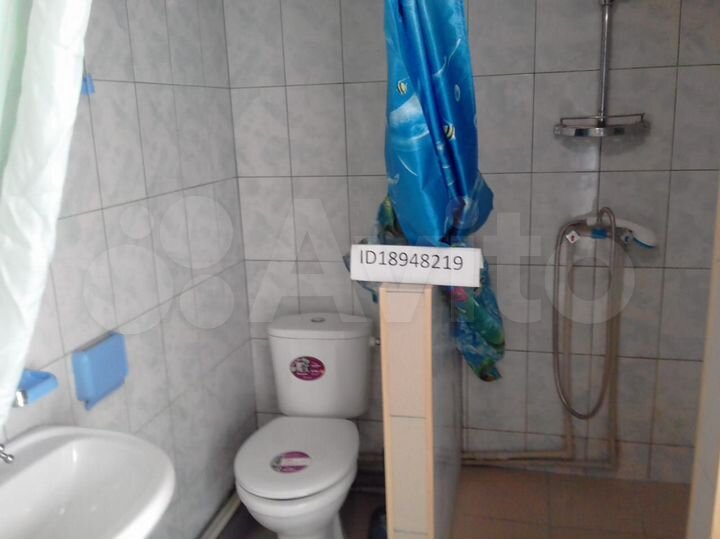 Комната 70 м² в 2-к., 2/2 эт.