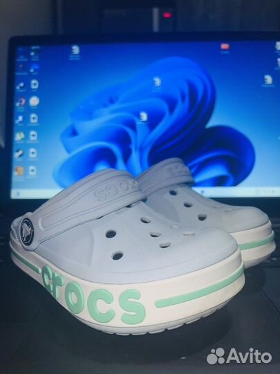Crocs c8
