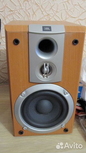 Акустика JBL SCS-188 center