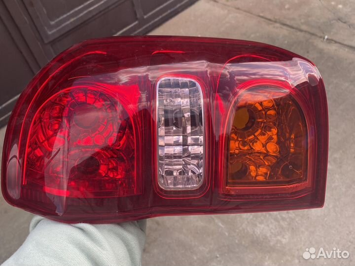 Фара задняя правая Renault Duster