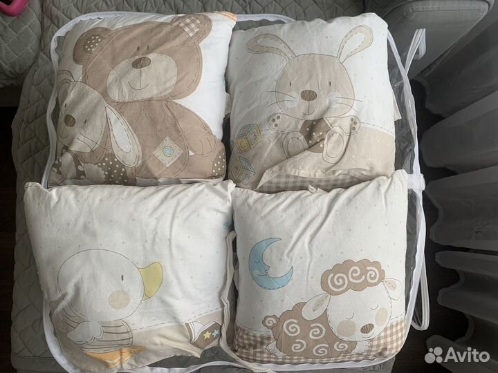 Бортики подушки в детскую кроватку