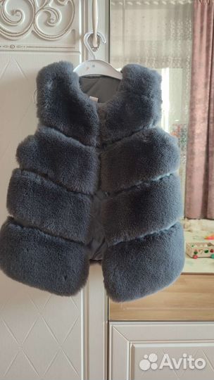 Жилет меховой для девочки
