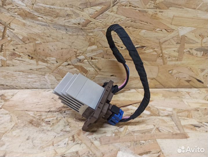 Резистор печки Kia Ceed ED