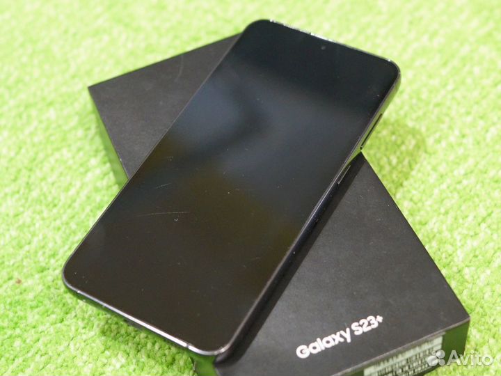 Samsung Galaxy S23+, 8/256 ГБ