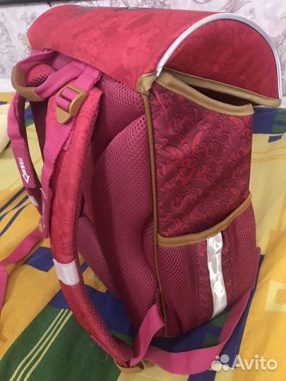 Рюкзак школьный