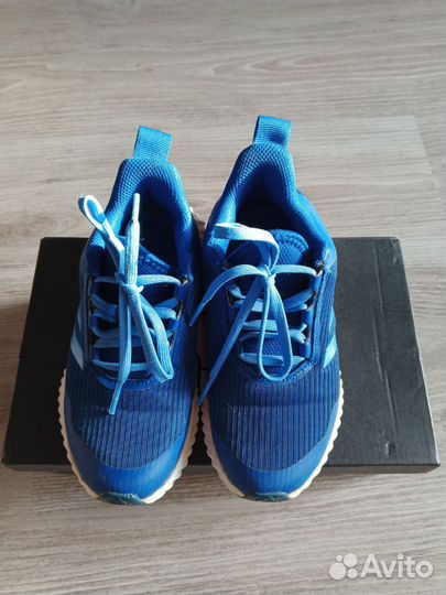 Кроссовки adidas
