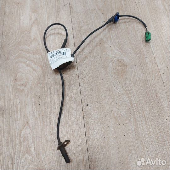 Датчик абс передний левый Suzuki Grand Vitara