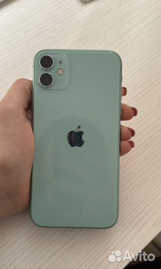 iPhone 11, 128 ГБ