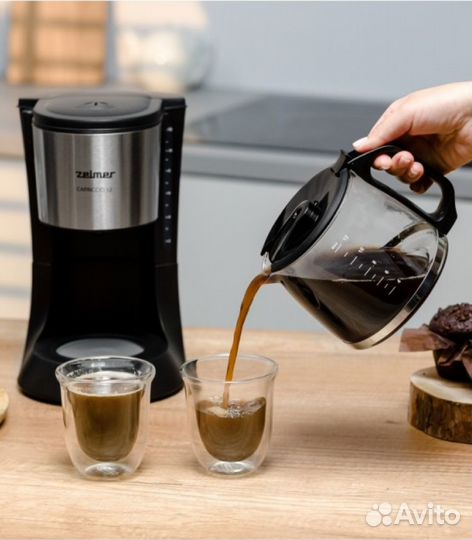 Капельная кофеварка Zelmer Capriccio ZCM1200, черн