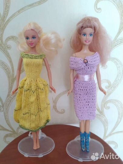 16 нарядов для кукол