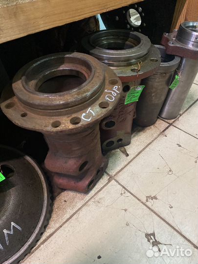 Запчасти на передний мост мтз 80,82, 1221