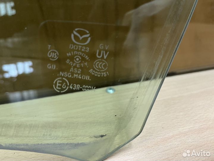 Стекло Mazda CX5 KE