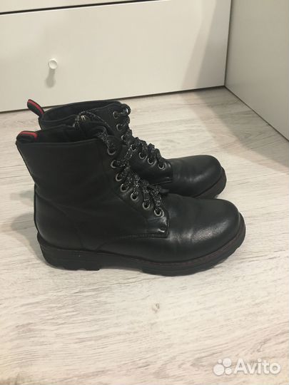 Ботинки для девочки