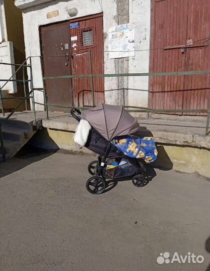 Прогулочная коляска бу