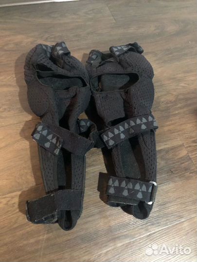 Защита Колено-голень Nukeproof Critical Armour М