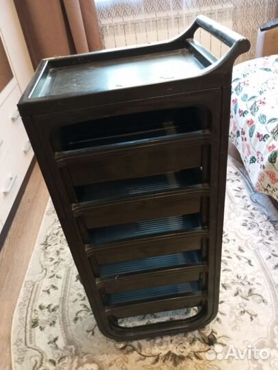 Тележка парикмахерская бу