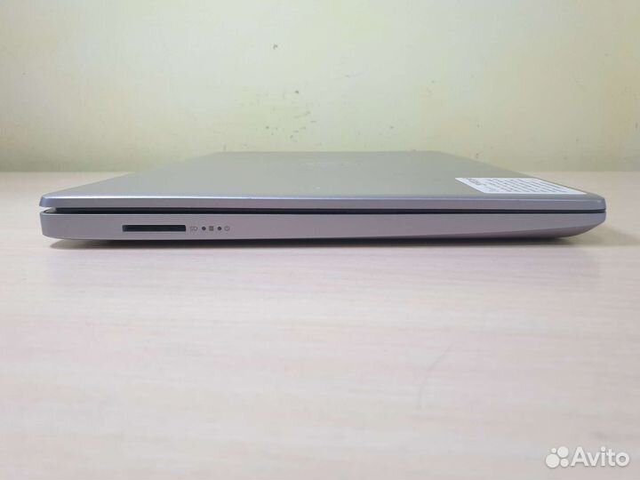 Ультрабук HP Core i5 1035G1, DDR4 8Gb, IPS FullHD