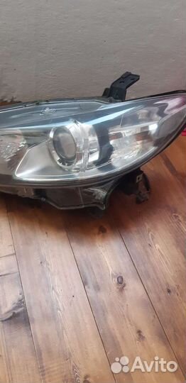 Оригинальные фары на Мазду 6GJ 2012-2014 дорестайл