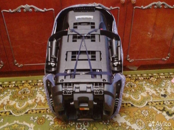 Детское удерживающее устройство