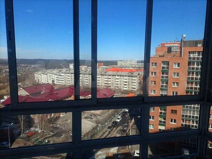 3-к. квартира, 102 м², 9/9 эт.