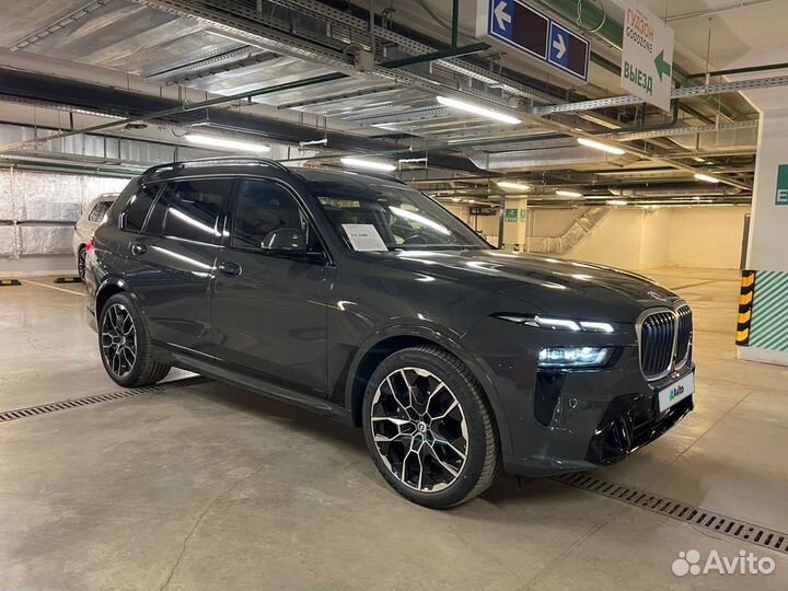 BMW X7 3.0 AT, 2022, 1 562 км