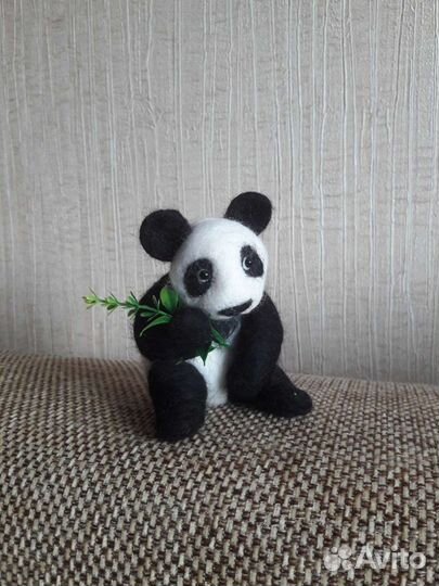 Панда из шерсти (ручная работа)