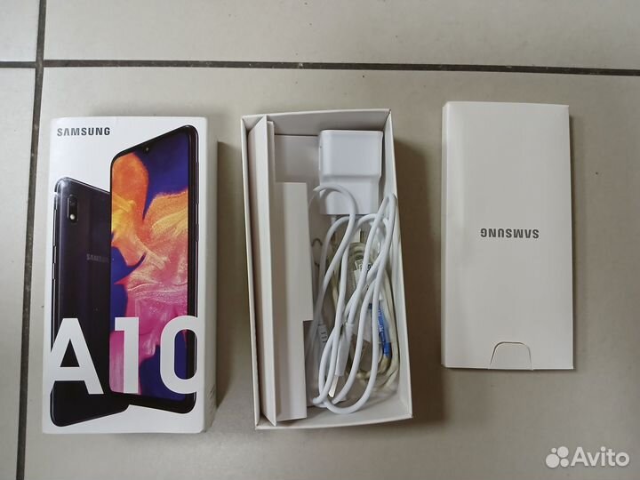 Samsung Galaxy A10, 2/32 ГБ