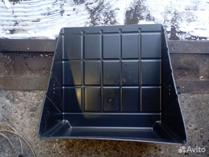 Крышка акб Камаз