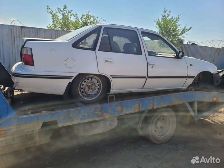 Капот daewoo nexia деу нексия крышка двери