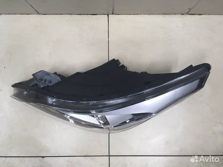 Фара передняя левая линзованная Hyundai Solaris