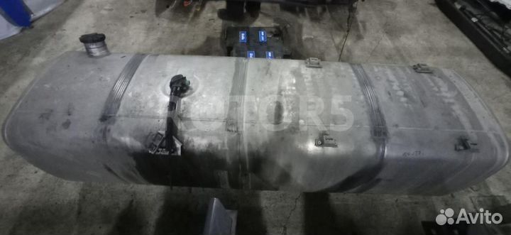 Топливный бак DAF XF 106 2018 1944801