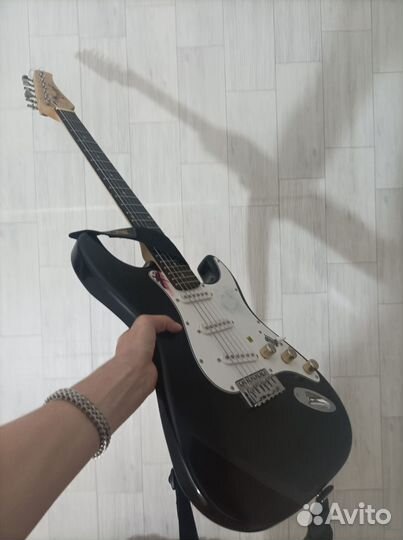 Электро гитара с комбиком