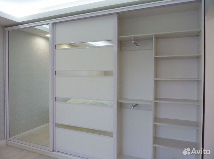 Стенка в гостиную