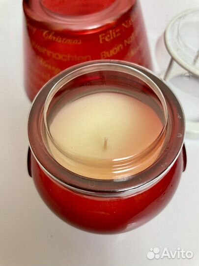 Рождественская свеча в стеклянном абажуре