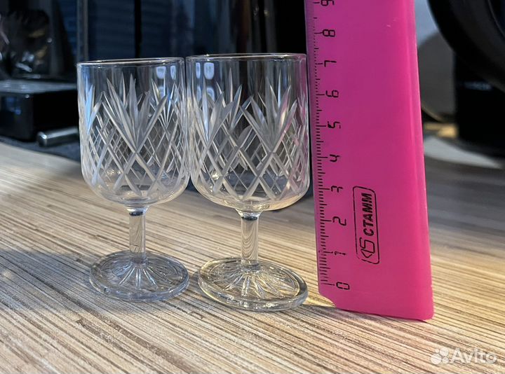 Хрустальные рюмки