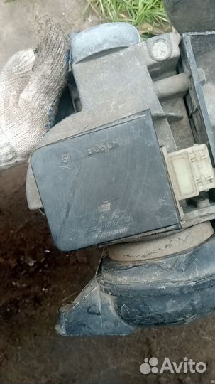 Расходомер воздуха Audi 100 C4 A6 C4 2.5 TDI