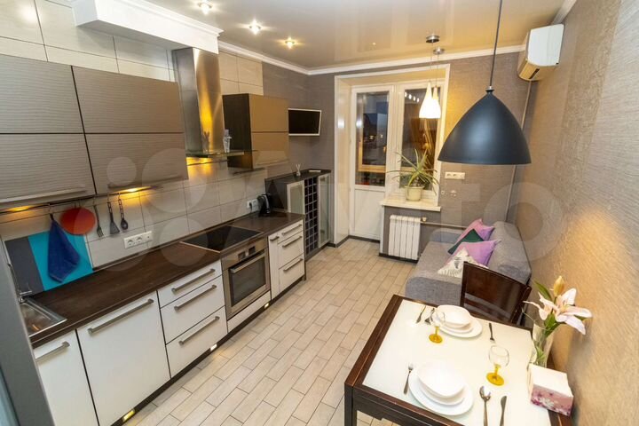 2-к. квартира, 46 м², 10/14 эт.