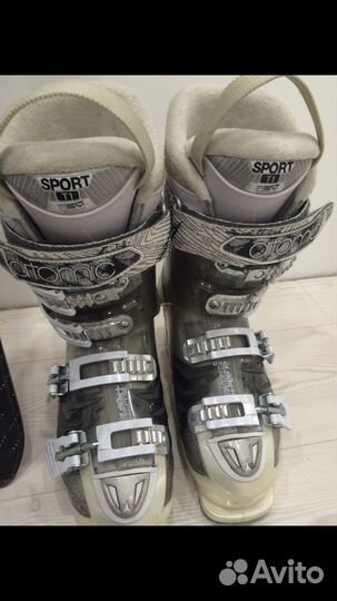 Женские горнолыжные ботинки atomic hawx