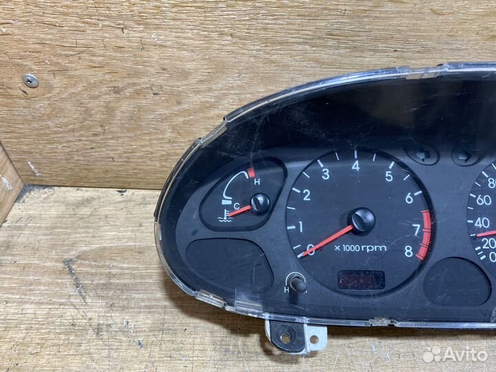 Панель приборов Hyundai Lantra бензин 1121010