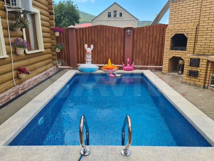 Комната 15 м² в 3-к., 2/2 эт.