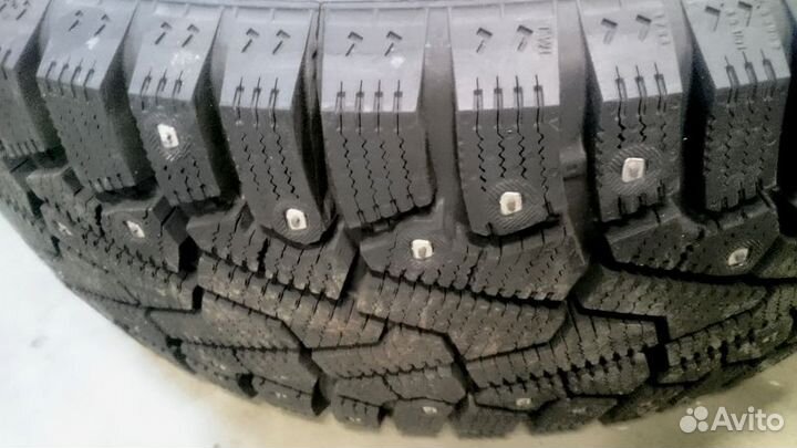 Pirelli Ice Zero 215/55 R18 99T