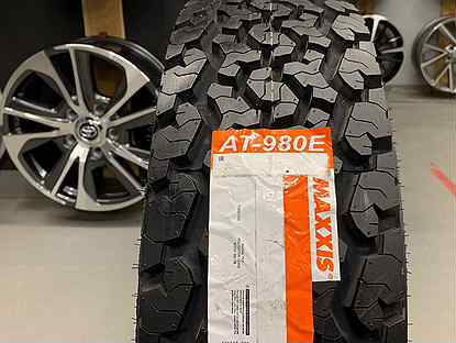 Maxxis AT-980E Worm-Drive 215/75 R15 100Q