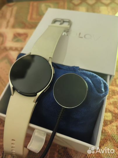 Samsung Gаlaхy Watсh 6, 40 мм