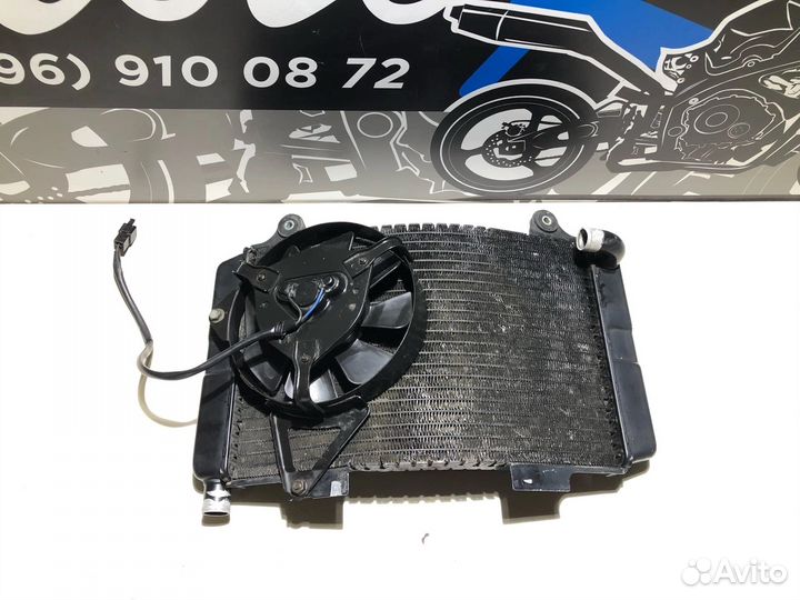 Радиатор в сборе с вентилятором Suzuki RF 400 RV
