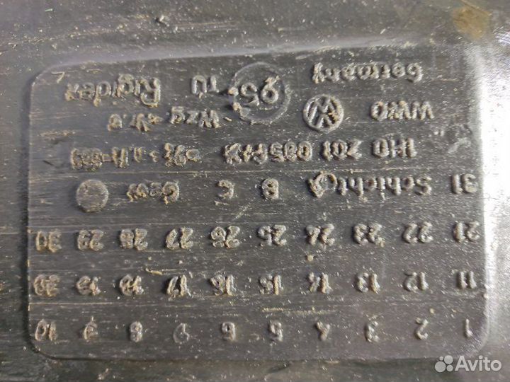 Бензобак Volkswagen Golf 3 купе 1.8 ADZ 1997