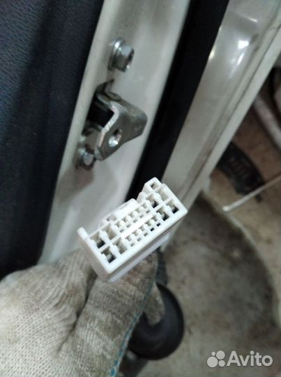 Б/У Б/У Дверь боковая на Daihatsu Mira L275V