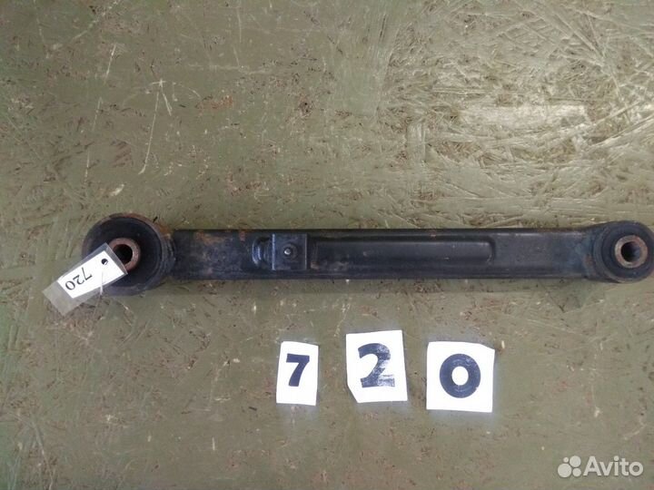 Рычаг задний верхний