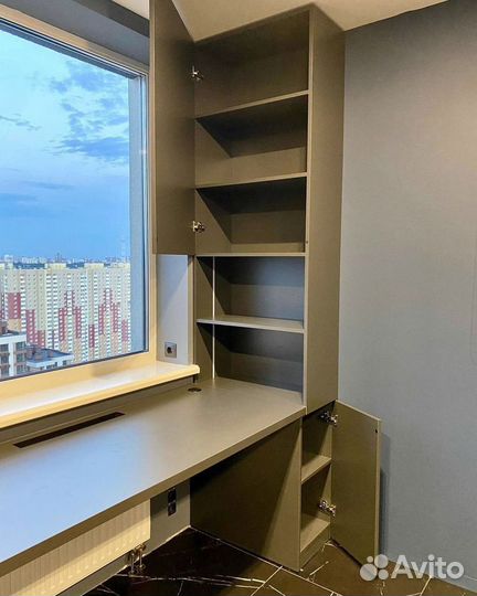 Шкаф с рабочим местом